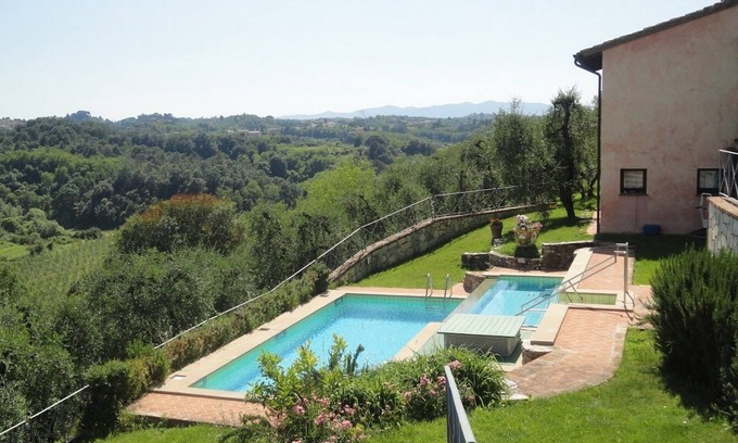 Lari Villa | Villa il Pino 6 In Lari, Tuscany