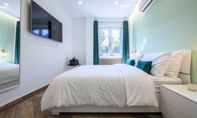 Quarto Apartment | Villa In Bed Green Suite