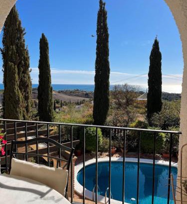 Velez-Malaga Villa | Villa in Benajarafe Alto with Sea Views and Private Pool
