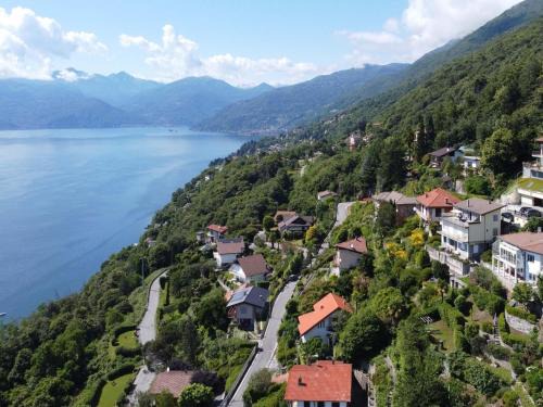 Ghiffa House | Villa in Ghiffa with Lake Maggiore Views