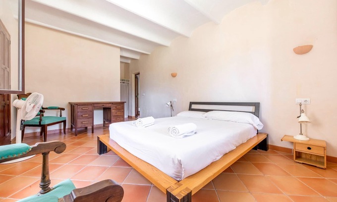 Campos House | Villa in Spain with Private Pool