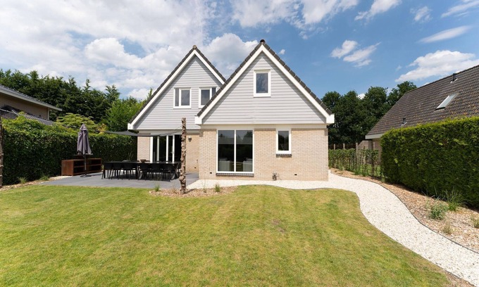 Zeewolde Villa | Villa in Zeewolde near Horsterwold Forest