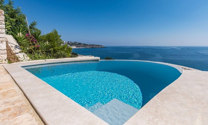 Castro Marina Villa | Villa Infinity - Marina Di Marit.