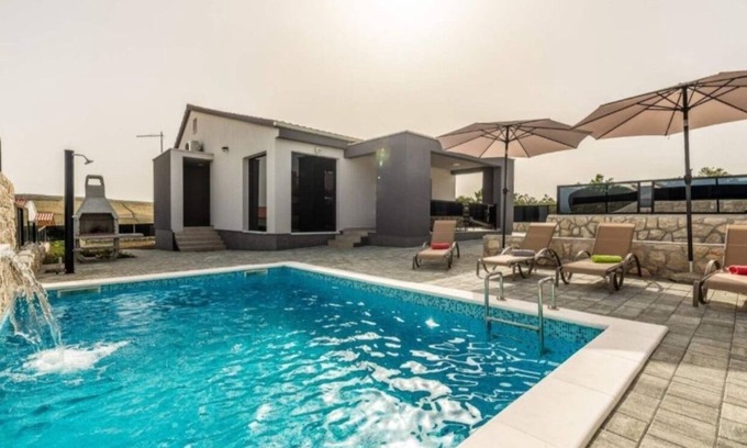 Vlasici Villa | Villa Janine mit Privatem Pool