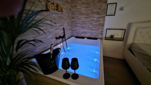 Borgo Milano Apartment | Villa Joy Verona - Lovely Suite