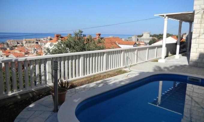 Ploce Apartment | Villa Juliet, Three Bedroom, Private Terrace And Pool With Sea View
