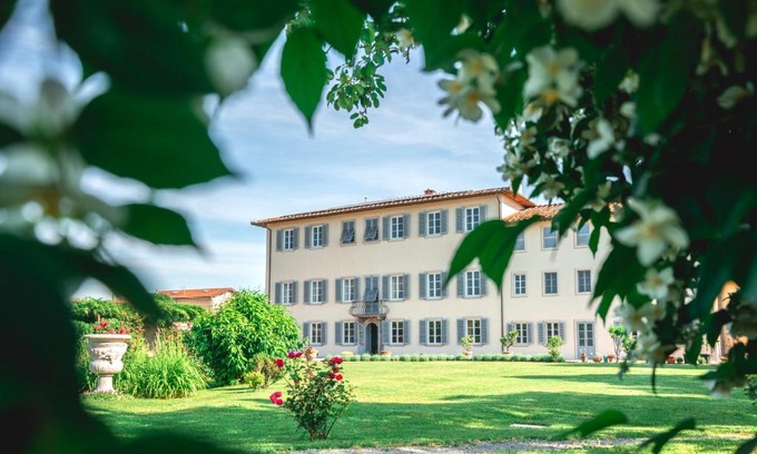 Lucca Bed & Breakfast | Villa La Preziosa