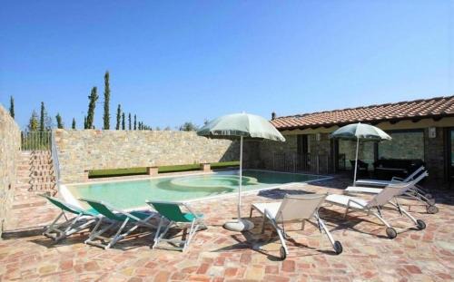 Montaione Villa | Villa La Tabaccaia by Halldis
