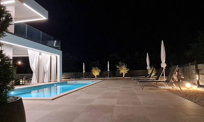 Garica House | Villa La Vie (10028-K1) - Garica