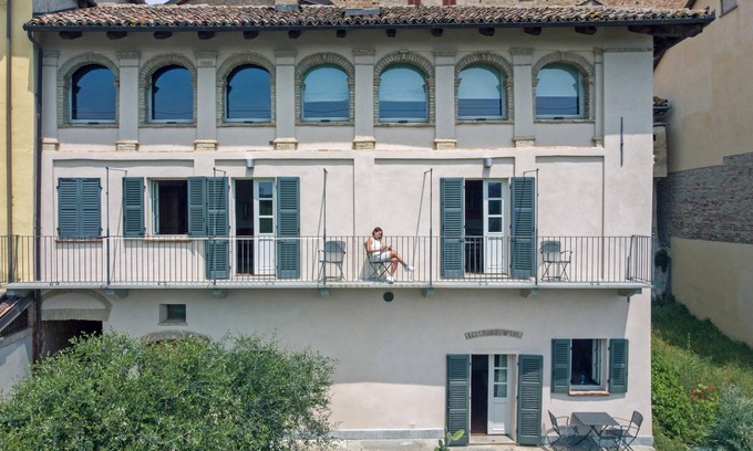 Castiglione Falletto Villa | Villa Langhe - Three Bedroom Villa, Sleeps 7