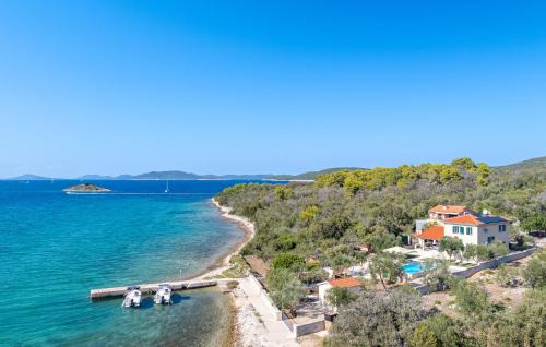 Verunic Villa | Villa Lara