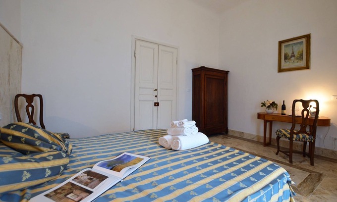 Monteverdi Marittimo Hotel | Villa le Querciolaie - double bedroom