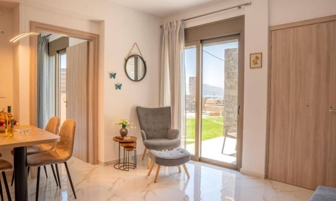 Sissi Apartment | Villa Leandros Premium Suites