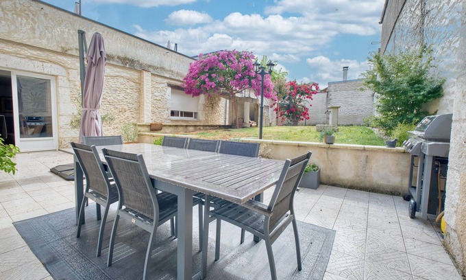 Eymet Villa | Villa L’Envie d’Eymet – Haven of Comfort and Sociability in the Heart of the Village