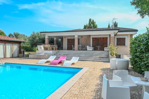 Benevento Villa | Villa Leproso