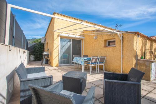 Bormes-Les-Mimosas House | Villa les Mimosas