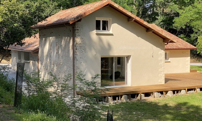 Laree House | Villa Lesberit