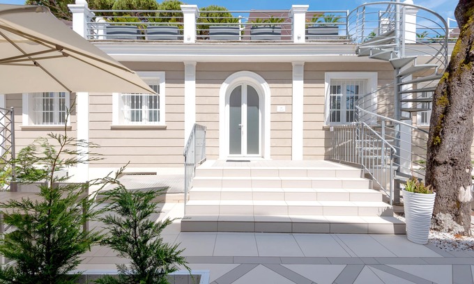 Lido di Camaiore Villa | Villa Levante