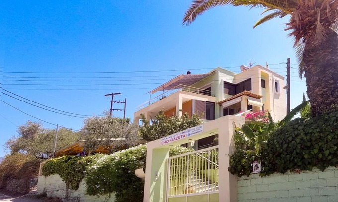 Kitries Apartment | Villa Lilika Santova Kalamata