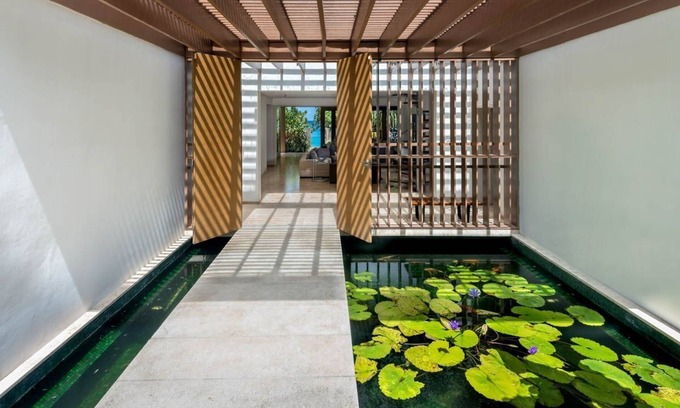 Gibbs Bay Villa | Villa Lily Pad - Three Bedroom Villa, Sleeps 6