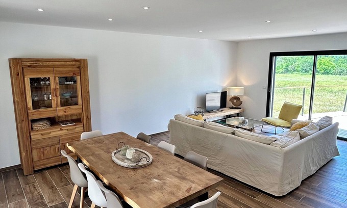 Mollans-sur-Ouveze Villa | Villa Loan, Maison Familiale Récente, Idéale Pour de Belles Vacances !