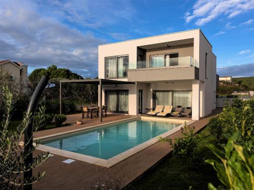 Turanj Villa | Villa Lu-Ma