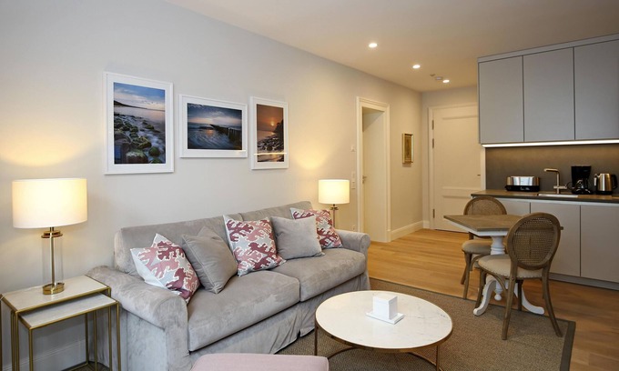 Heiligendamm Apartment | Villa Möwe Souterrain Wohnung 08