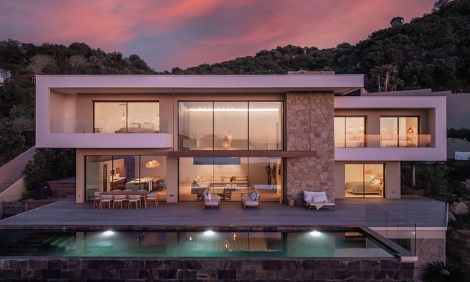 Pietrosella House | Villa MAAMI