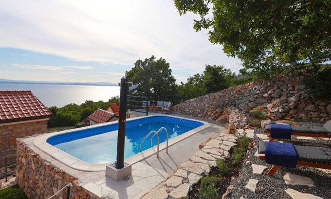 Prizna Villa | Villa Majnaric Senj Prizna by Villas Guide