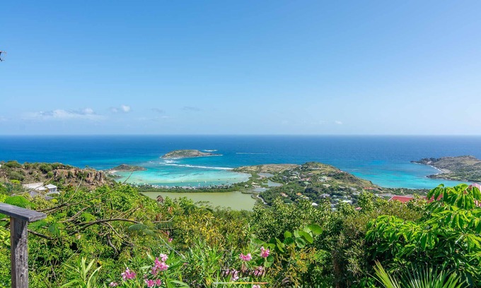 Devet Villa | Villa ManonJul Estate (5 bedrooms)