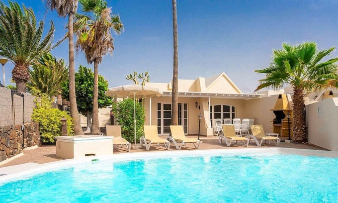 Matagorda Villa | Villa Mar - Three Bedroom Villa, Sleeps 6