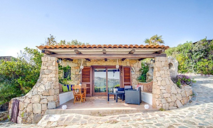 Capo d'Orso Apartment | Villa Maria con Parcheggio - Dependance - Home and More