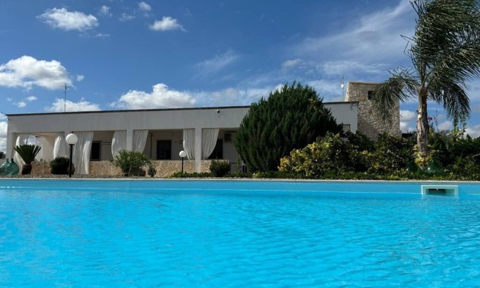 Mesagne Villa | Villa Marinezzi - private pool-24/7 assistance
