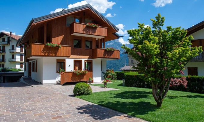 Calalzo di Cadore House | Villa Marmarole a Calalzo