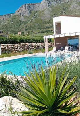 Castellammare del Golfo Villa | Villa Mirò, stupenda villa con piscina privata