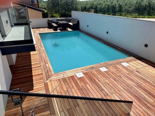 Crveni Vrh Villa | Villa Monte R+Luxury