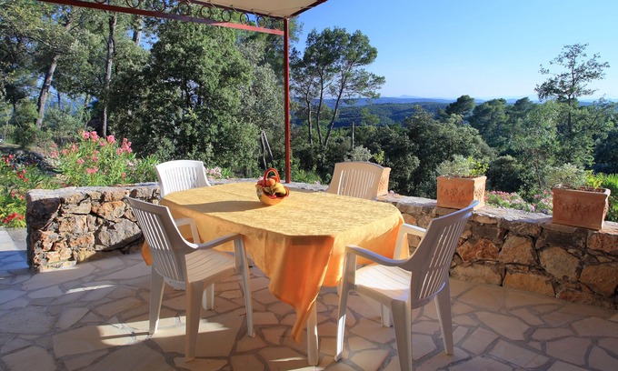 Lorgues Apartment | villa nassalia apartment 4 people - Tournesol