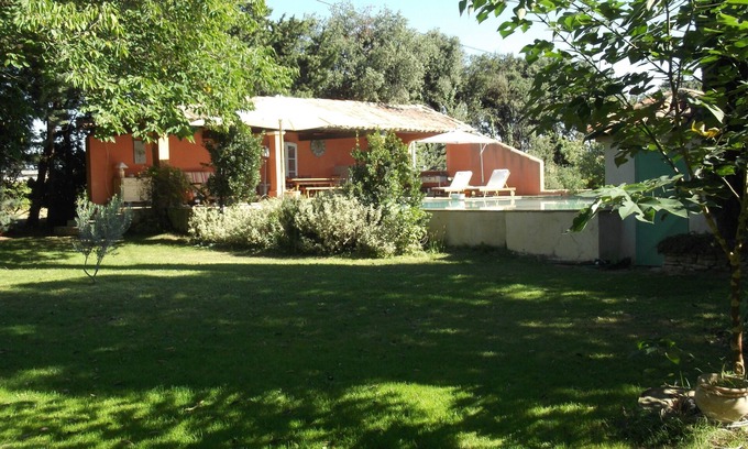 Sarrians Villa | villa near Avignon in the middle of the vineyards 6 people