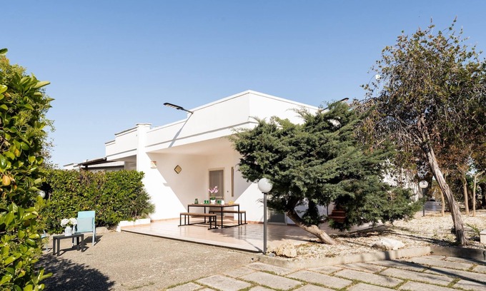 Pantanagianni-pezze Morelli Villa | Villa Nettuno. 150 m from SANDY BEACHES, 500 m of PRIVATE and fenced garden.