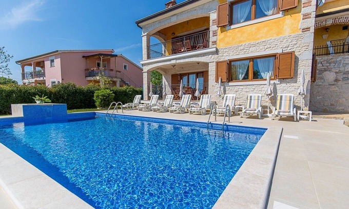 Buici Villa | Villa Nevena with pool and garden