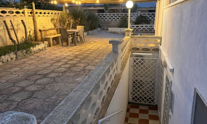Torre Colimena Apartment | Villa Odetta - app. Amphora an oasis in the Salento sea between two nature reserves