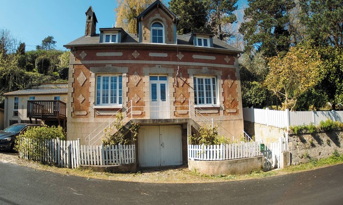 Veulettes-sur-Mer House | Villa on the Alabaster Coast