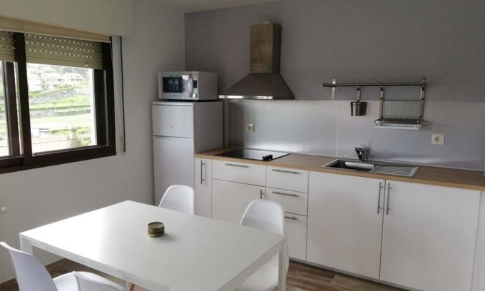 Poio Apartment | Villa Oubiña Poio - Penthouse Apartment 6 people
