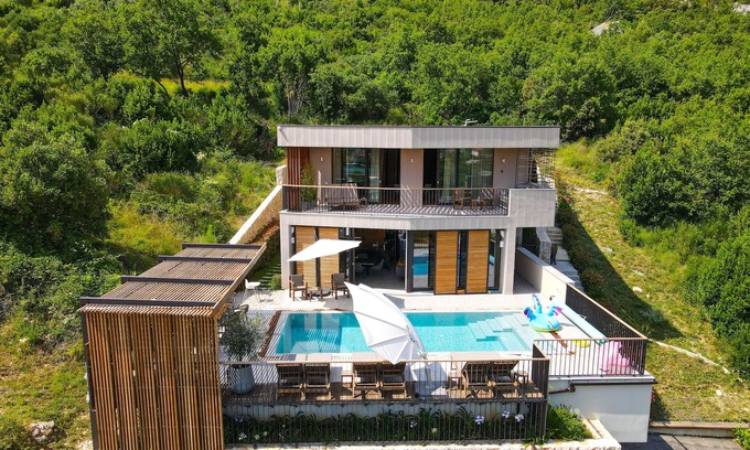 Rozat Villa | Villa Palazzo Vimbula nearby Dubrovnik – Crovillas GmbH