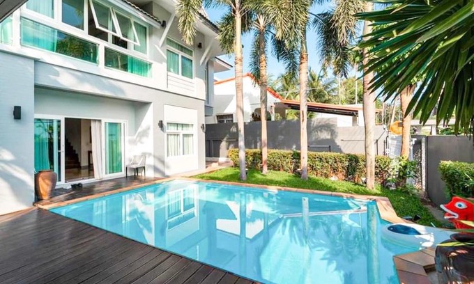 Wichit Villa | Villa Panwa Phuket