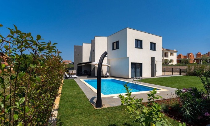 Kastelir Villa | Villa Papillon in Kastelir