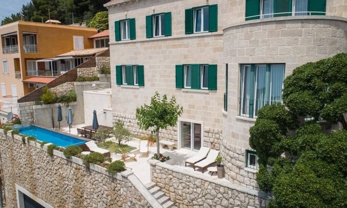 Municipality of Dubrovnik Villa | Villa Paulina Is Located In Dubrovnik's Most Elite Residential Neighbourhood