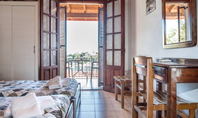 Kassiopi Apartment | Villa Perris Front Studio Number 7