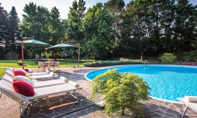 Sulbiate Villa | Villa Pina 8+2, Emma Villas