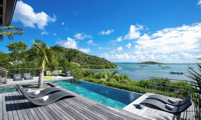 Cul de Sac Villa | Villa Pinel Waterfront property, Sea View Villa, heated swimming pool, beach